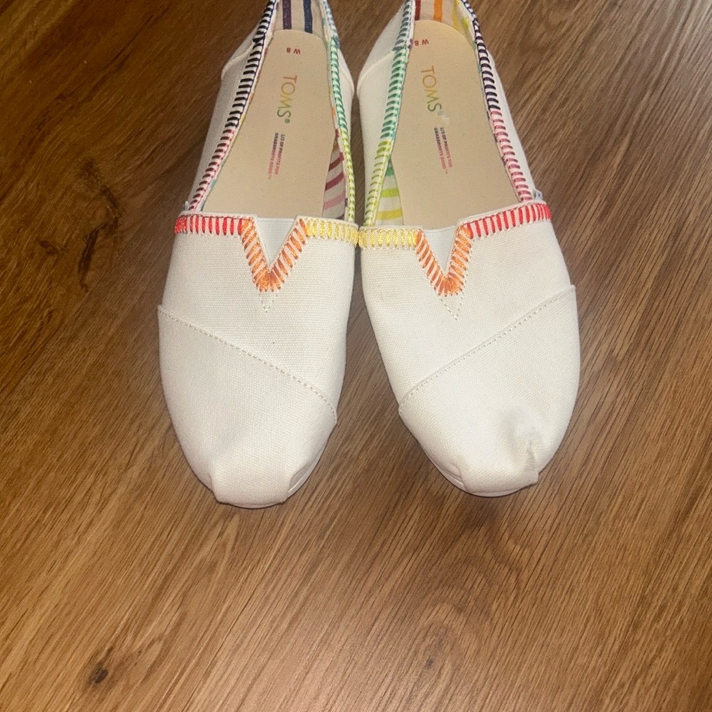 TOMS Women's White Canvas Shoes with Multicolor Trim